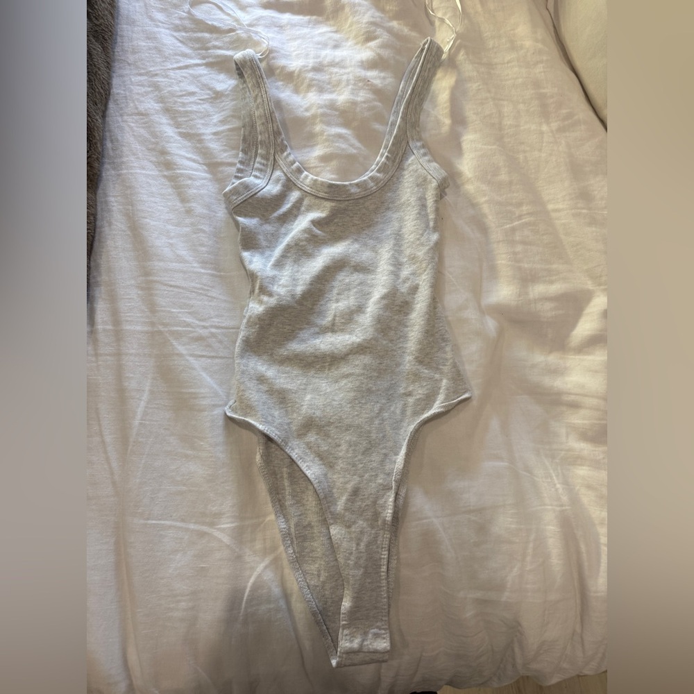 Grey ribbed Zara bodysuit